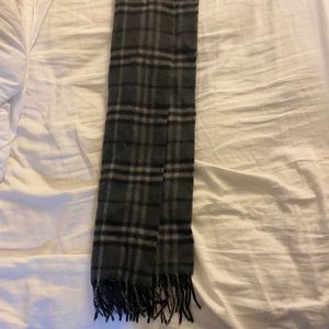 Burberry scarf